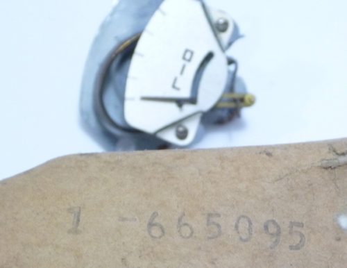 1937 Plymouth Oil Gauge NOS - Image 2