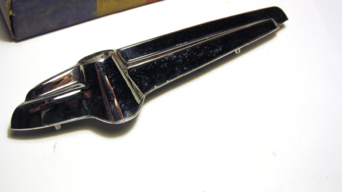 1955-1956 MoPar Antenna Bezel - Image 4