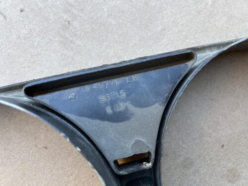 NOS MoPar 1970 Dodge Monaco Head Lamp Bezel RH+LH - Image 6