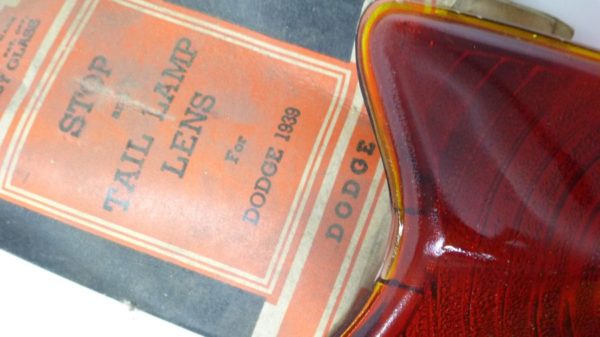 1939 Dodge "Lynx Eye" Tail Lamp Lens - NOS - Image 3