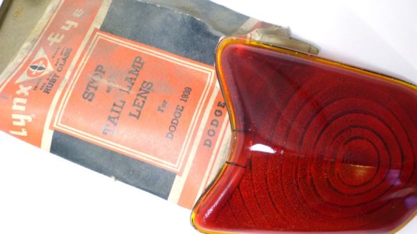 1939 Dodge "Lynx Eye" Tail Lamp Lens - NOS - Image 2