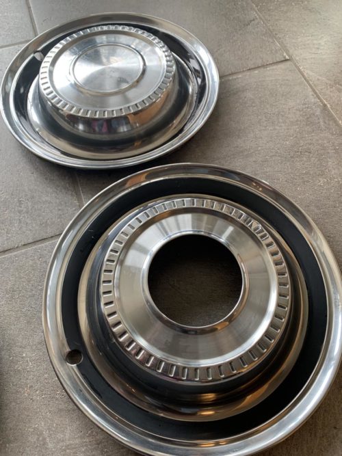International Harvester (IHC) Scout II Wheel Covers NOS - Image 3