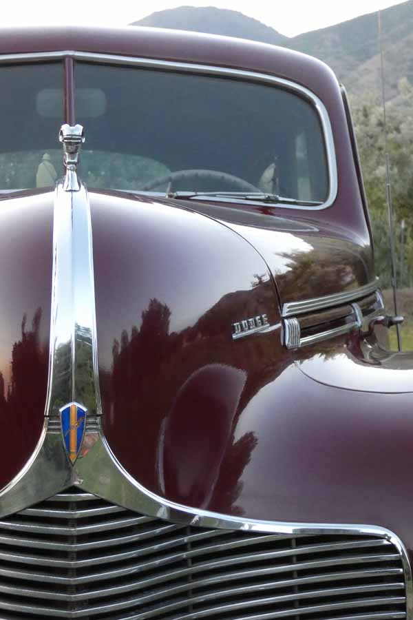 Vintage MoParts NOS and Used MoPar Parts and Informaton